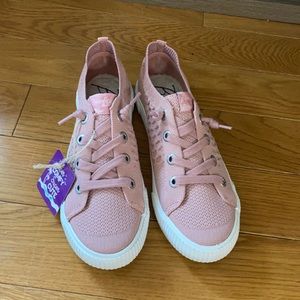 Pink blowfish sneakers size 7